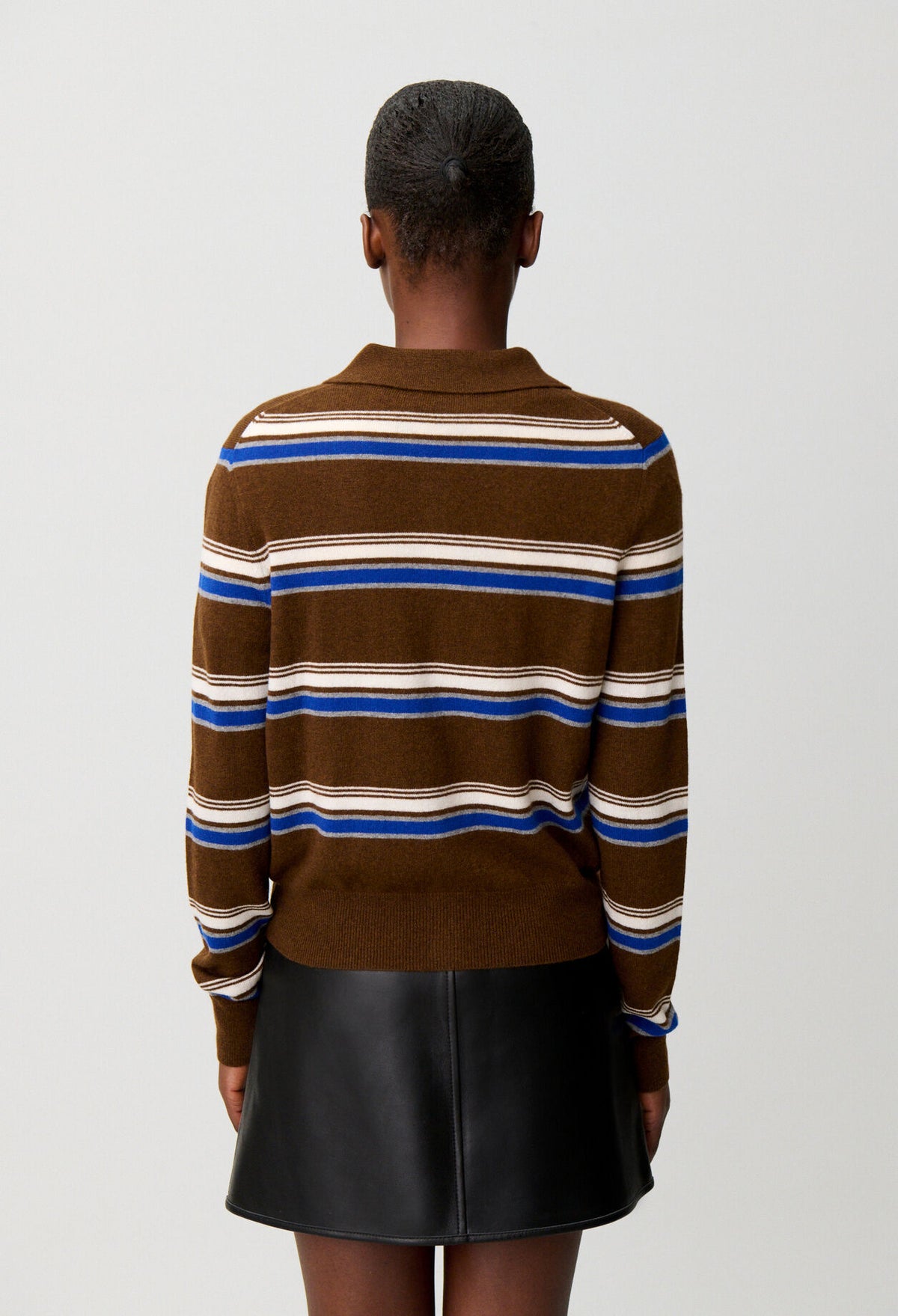 Knitted cardigan