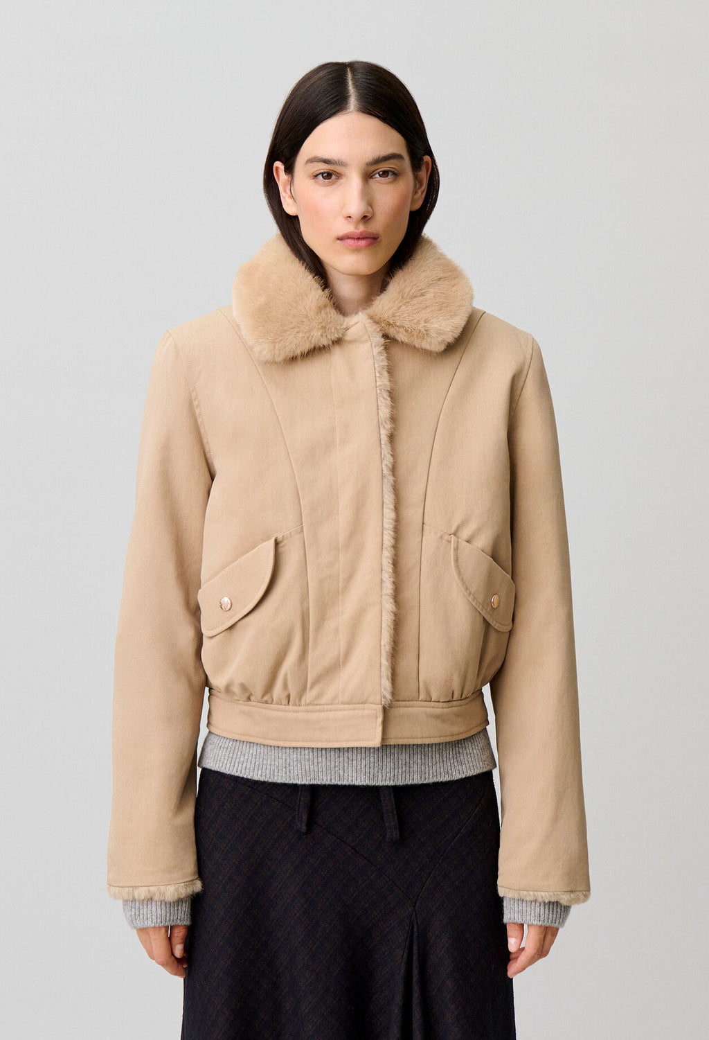 Short reversible nylon parka