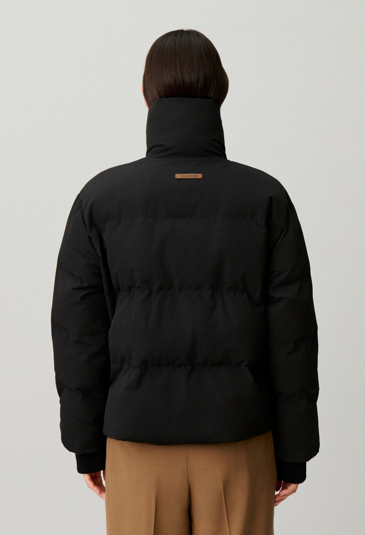 Short oversized high-neck puffer