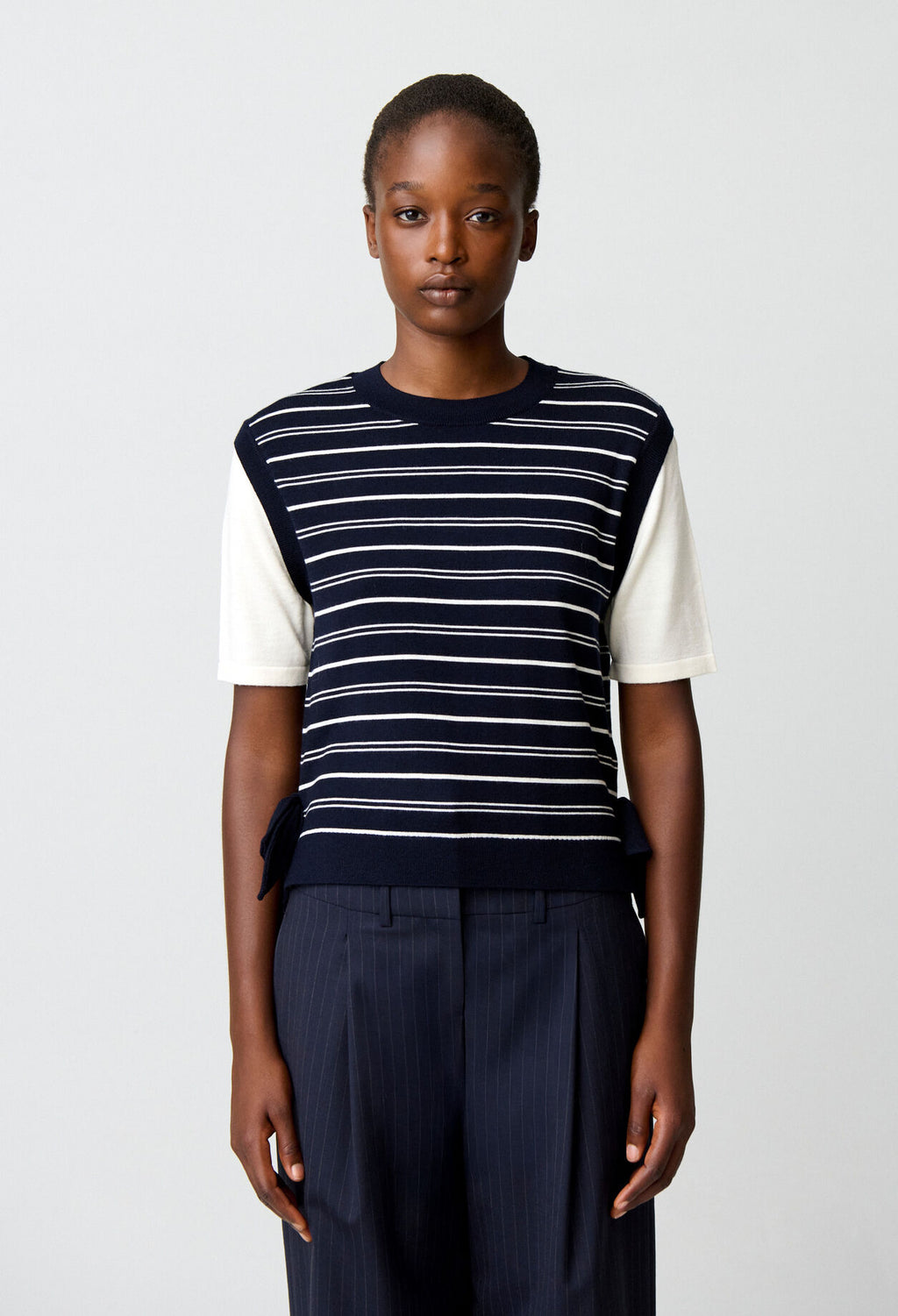 Striped knitted heart jumper