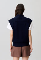 Sleeveless wool jumper