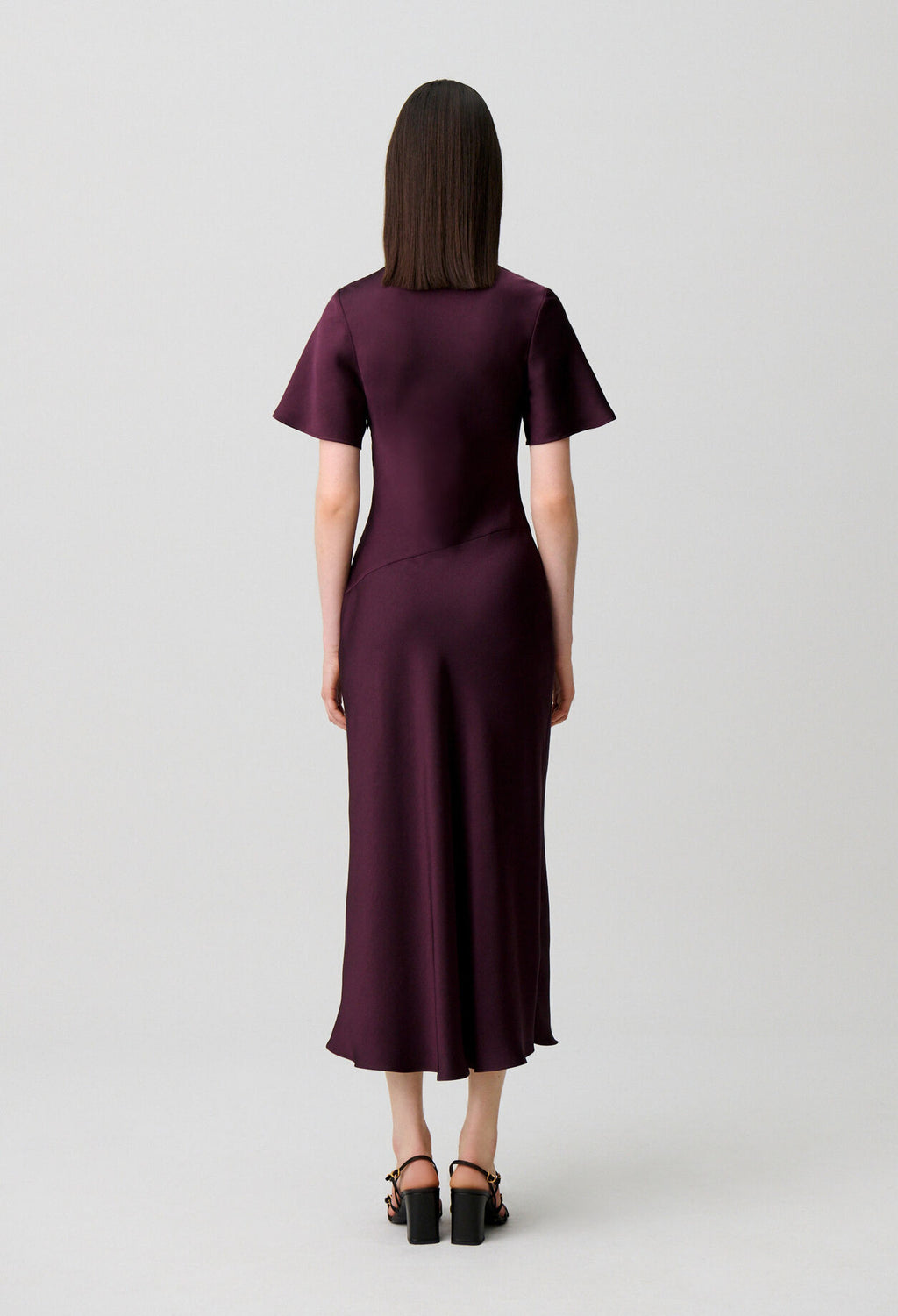 Flowy Victorian collar dress