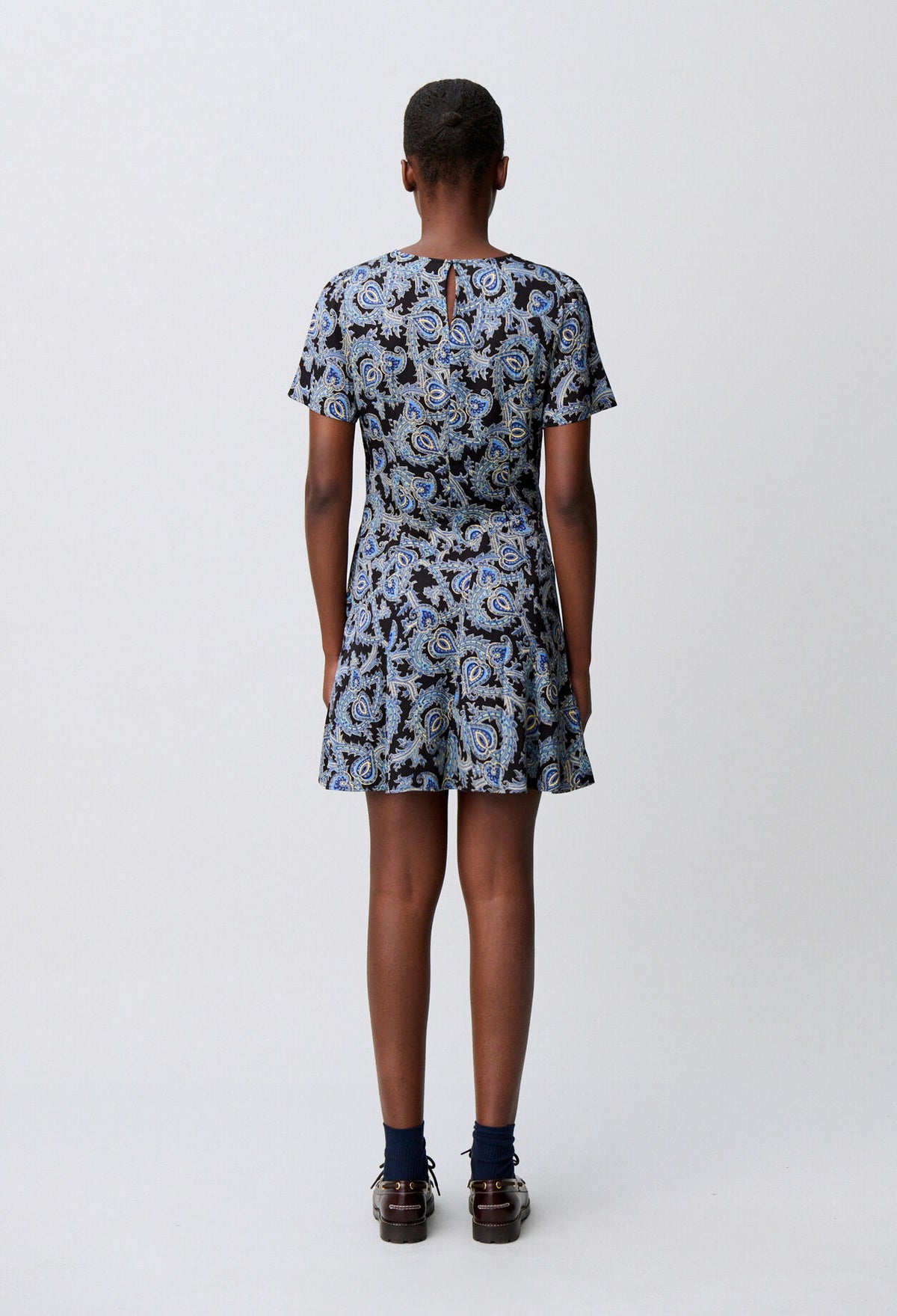 Flowy printed short dress
