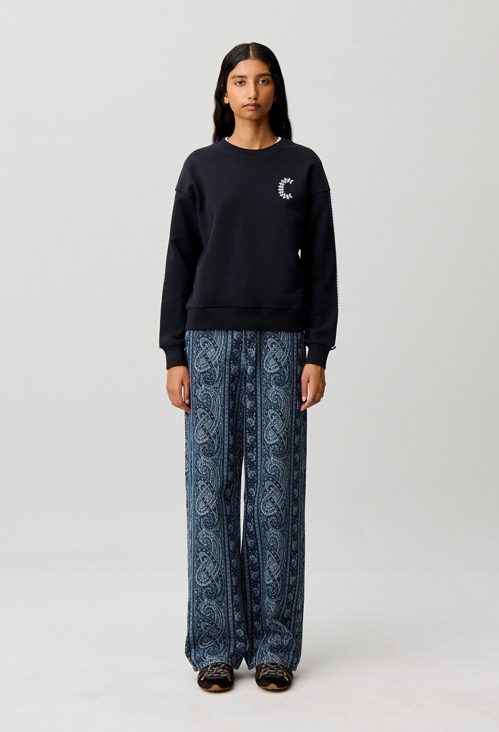 Casual organic cotton C sweatshirt