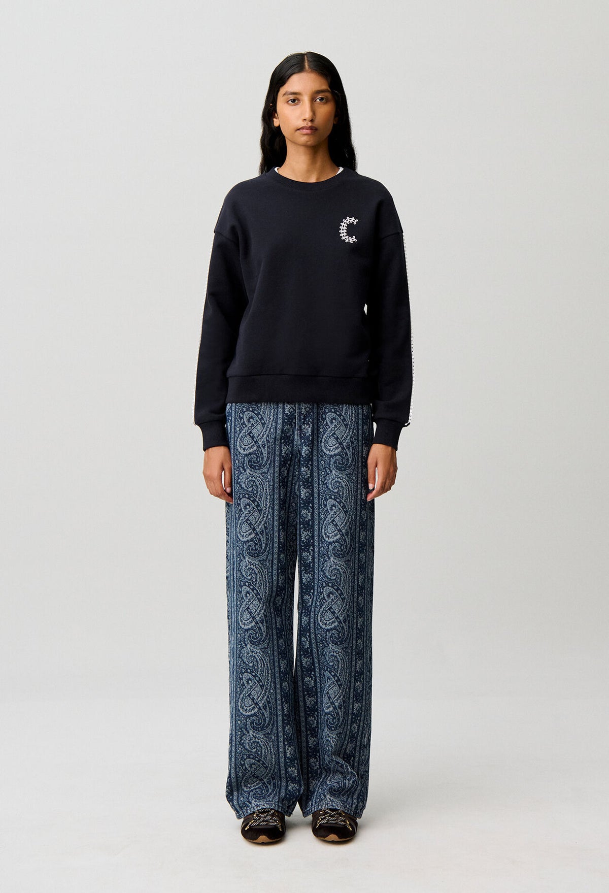 Casual organic cotton C sweatshirt
